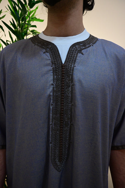 Essentials Brown Thobe